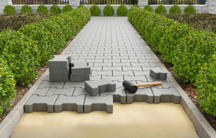 come posare autobloccanti giardino