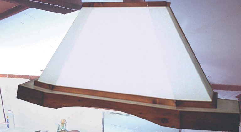 Come costruire una cappa cucina fai da te rustica