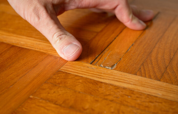 riparare parquet