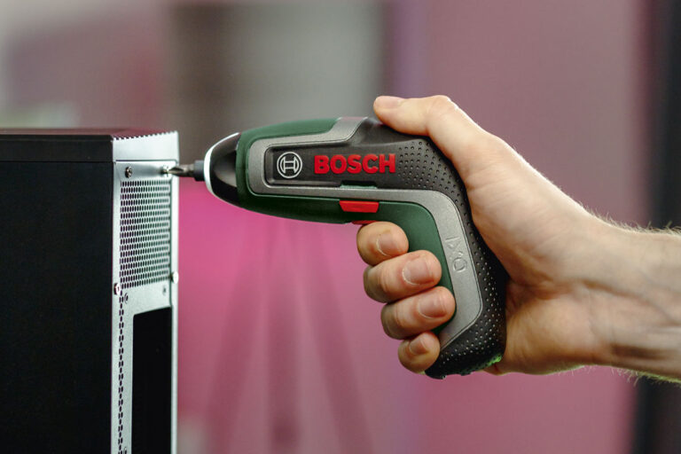 IXO 7 di Bosch, il cacciavite a batteria tuttofare