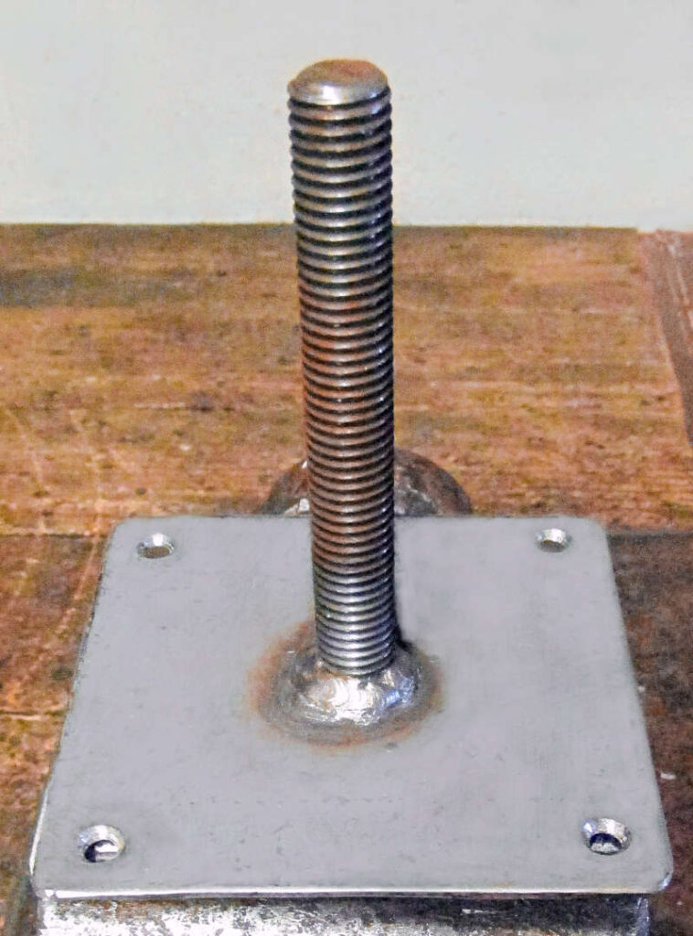 sgabello regolabile