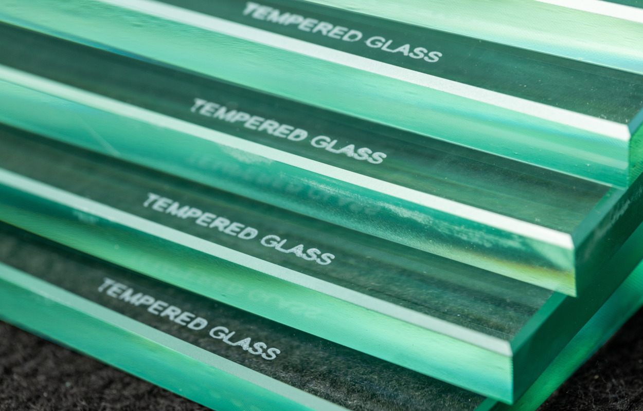 Vetro temperato: una soluzione sicura e resistente per ogni ambiente vetro temperato