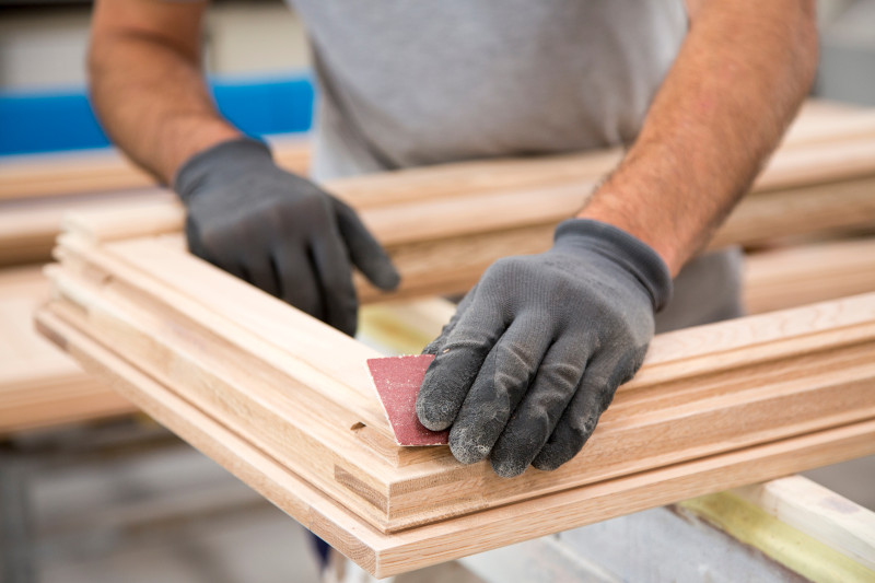 manutenzione infissi in legno