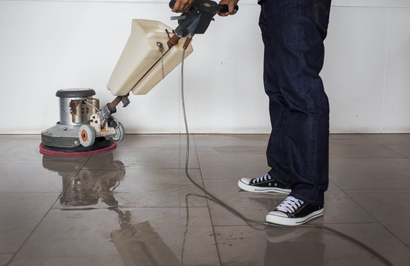 come lucidare il marmo