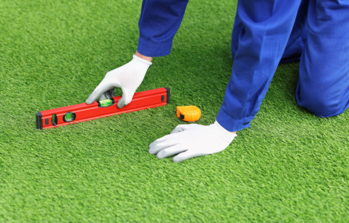 come posare prato sintetico