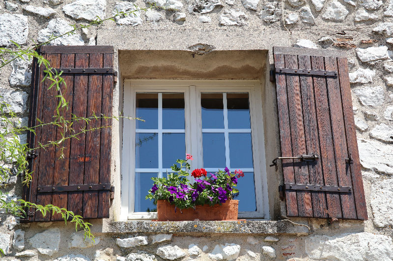 riparare persiane in legno