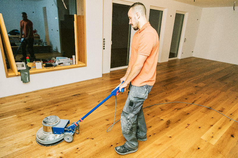 come lucidare il parquet