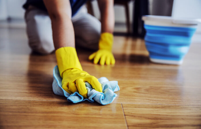 come pulire il parquet