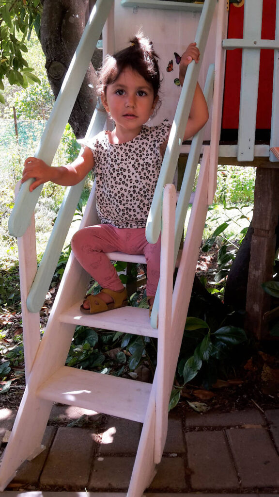 casetta con scivolo fai da te