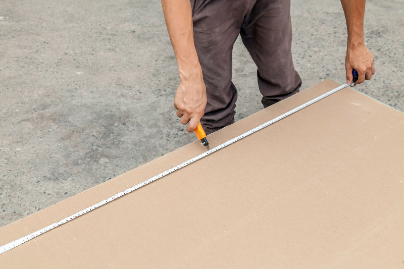 come tagliare il cartongesso